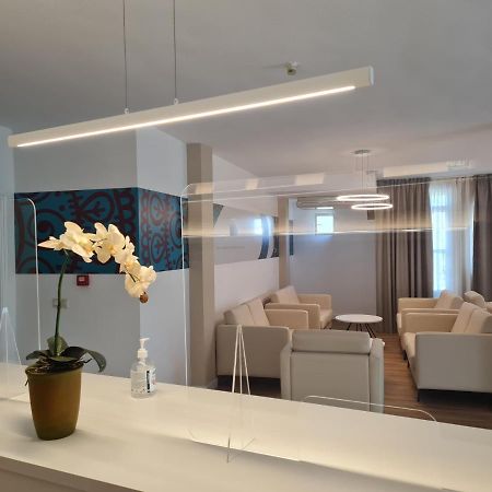 Hotel Balneario Fuentes Del Trampal Carmonita 외부 사진