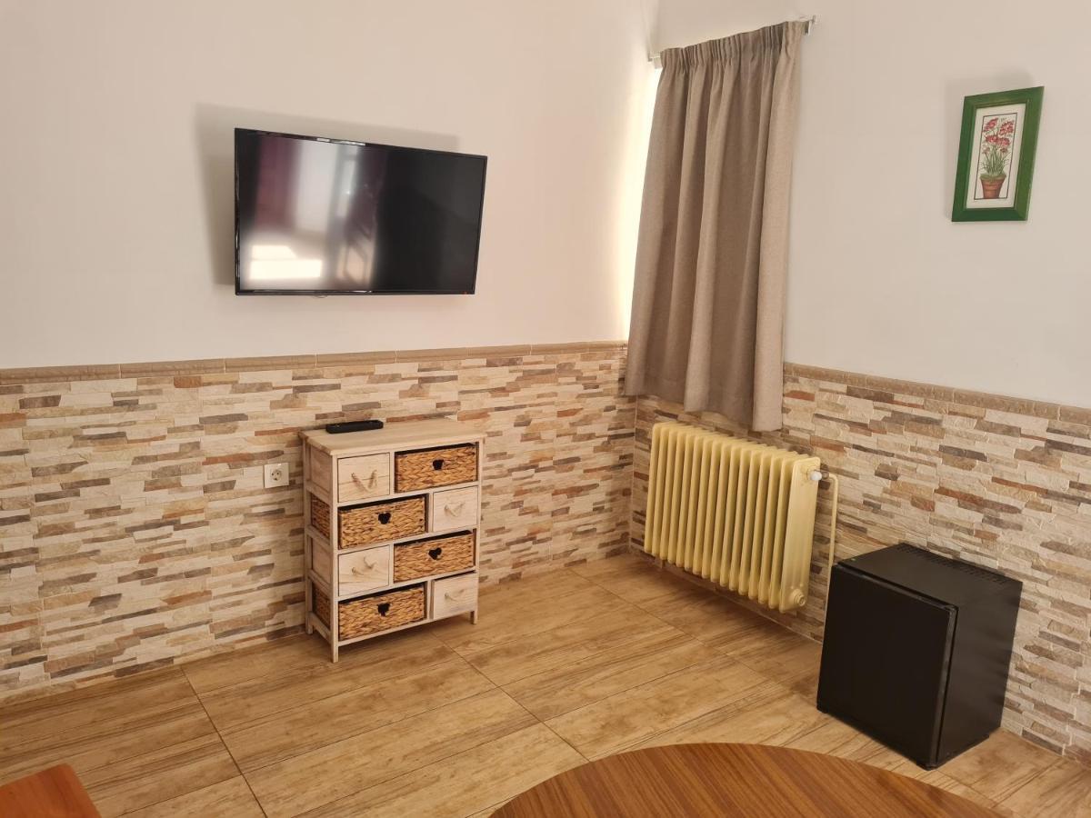 Hotel Balneario Fuentes Del Trampal Carmonita 외부 사진