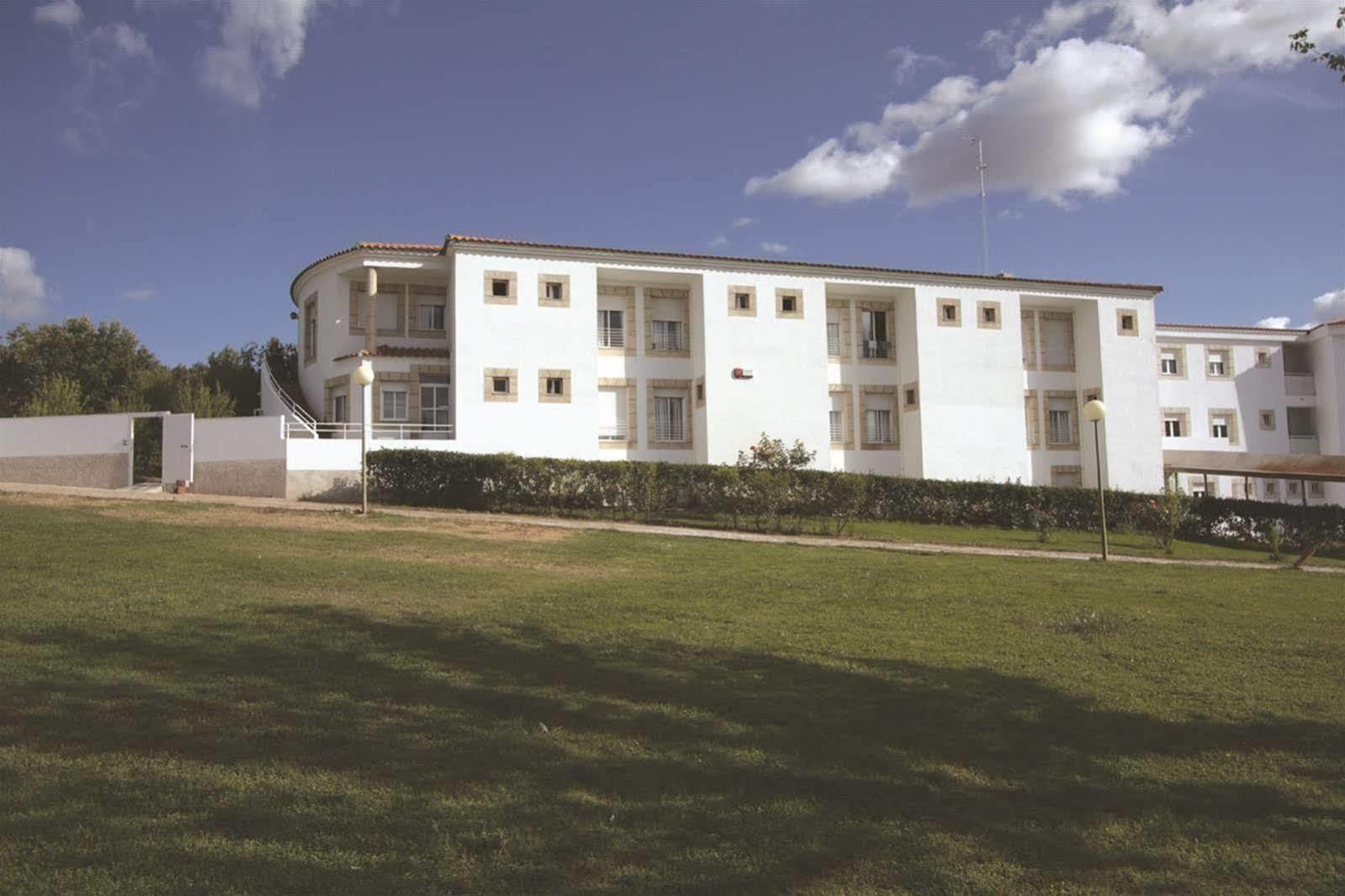 Hotel Balneario Fuentes Del Trampal Carmonita 외부 사진